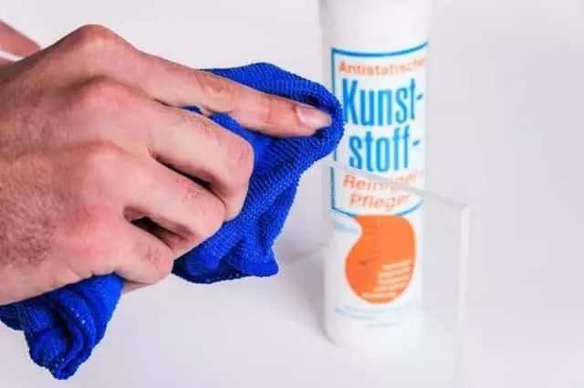 Kuns-Stoff plexi tisztító alkalmazása Kuns-Stoff plexi tisztító alkalmazása